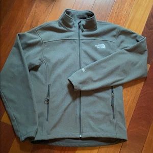 Excellent condition North Face Windwall fleece
